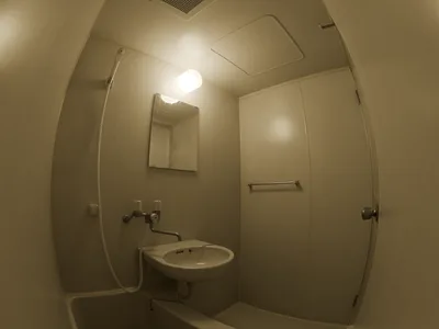 ローポリ_古いユニットバス