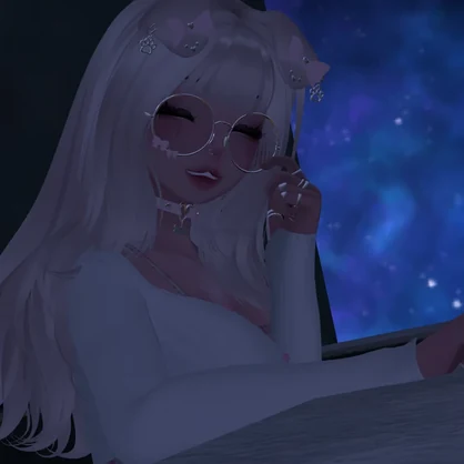 Melanie ഒ˚₊